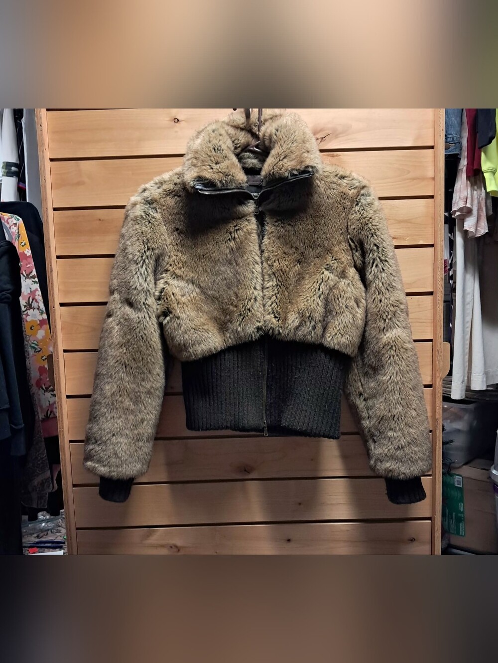 Express Y2K Faux Fur Cropped Bomber Jacket Size M - Picture 7 of 7